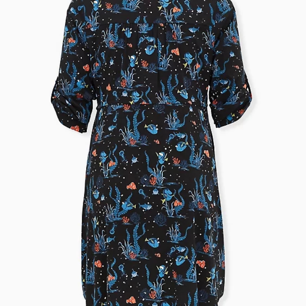 EUC Torrid Finding Nemo dress, size 4. Challis, roll sleeves - Picture 2 of 6